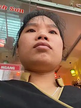 Ngoc-bbi online show from 09-27-25, 06:07