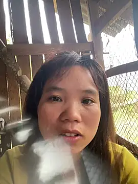 Ngoc-bbi online show from 04-15-26, 11:49