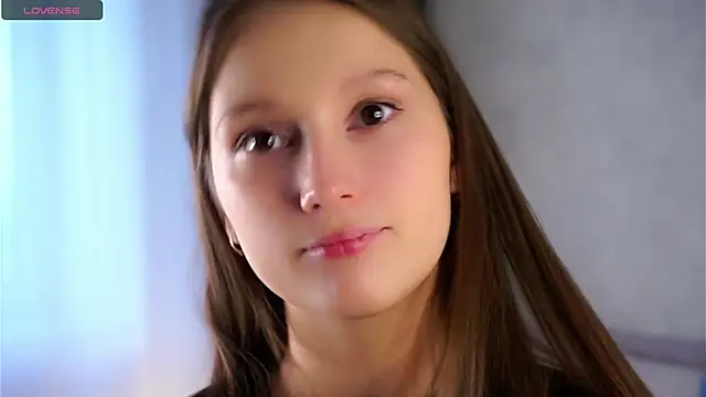 MelaniSeiver online show from 10-03-25, 01:13