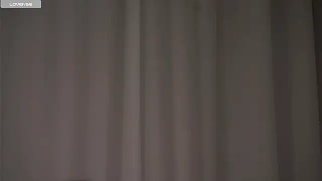 MelaniSeiver online show from 12-16-25, 01:21