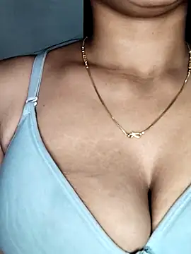 Snapshot of Savita2310 chatting on 11-28-25, 08:11 Savita2310 online show from 11-28-25, 08:11