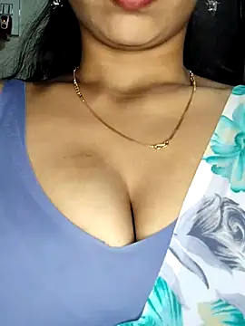 Snapshot of Savita2310 chatting on 11-30-25, 10:03 Savita2310 online show from 11-30-25, 10:03