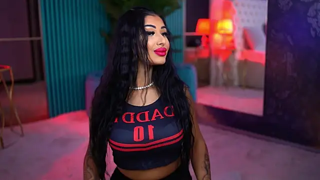 ArabellaPosh online show from 10-12-25, 04:55