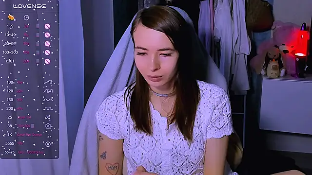 ZoyaMill online show from 11-10-25, 06:45