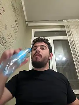 Snapshot of Sam_Gladiator chatting on 11-03-25, 06:20 Sam Gladiator online show from 11-03-25, 06:20