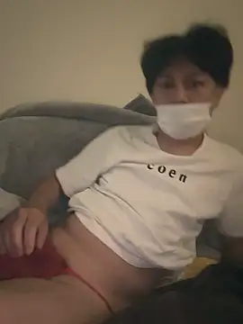 Snapshot of REIJI0323 chatting on 10-21-25, 10:32 REIJI0323 online show from 10-21-25, 10:32