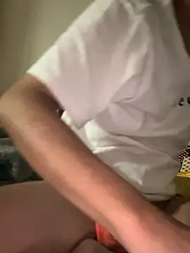 Snapshot of REIJI0323 chatting on 11-02-25, 03:03 REIJI0323 online show from 11-02-25, 03:03