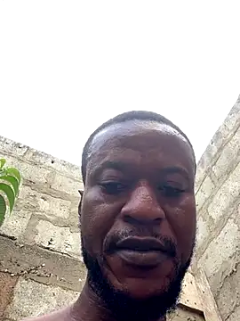 Makemecum634941 online show from 10-06-25, 08:34