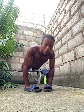 Makemecum634941 online show from 10-25-25, 07:38