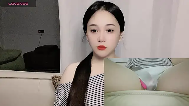 woaiqinqin online show from 09-25-25, 07:56