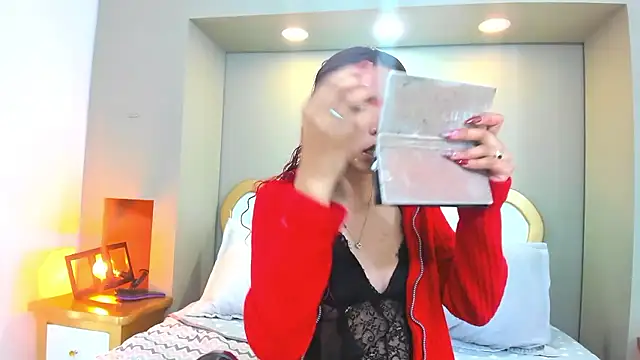 AteneaGreyy online show from 01-08-26, 12:07