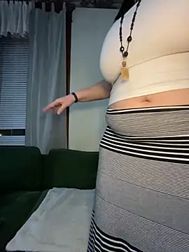 voorheesgirl online show from 11-07-25, 03:17