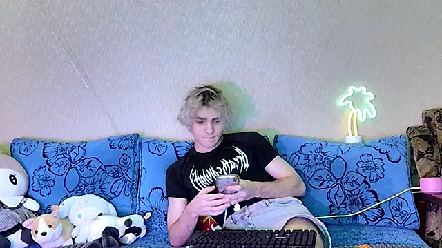 Snapshot of kazzu_daw chatting on 01-10-26, 11:53 kazzu daw online show from 01-10-26, 11:53