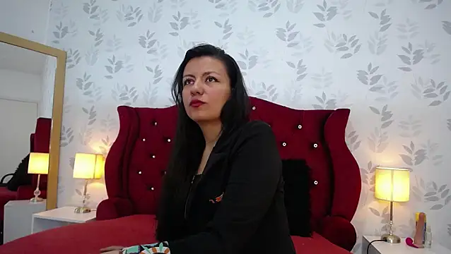 MargarettCooper online show from 11-10-25, 12:15