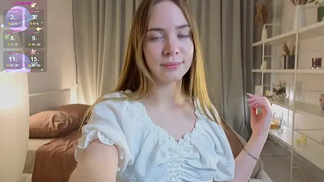 CarollSmithh online show from 11-17-25, 09:09