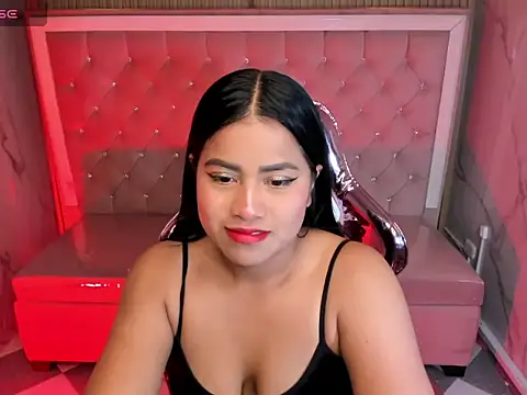 Snapshot of Victoria_b_ chatting on 10-11-25, 08:07 Victoria b online show from 10-11-25, 08:07