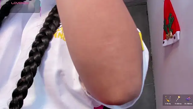 Victoria b  online show from 12-22-25, 08:28