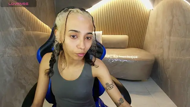 Agnis ink r online show from 10-08-25, 03:04