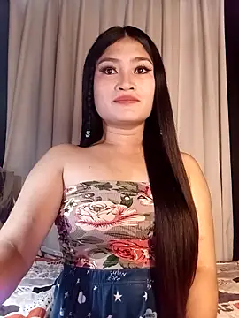 Snapshot of Naughtyalina2 chatting on 11-06-25, 11:37 Naughtyalina2 online show from 11-06-25, 11:37