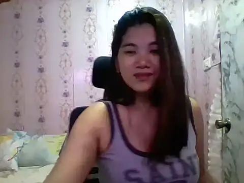 Snapshot of Rosette0516 chatting on 09-26-25, 06:50 Rosette0516 online show from 09-26-25, 06:50