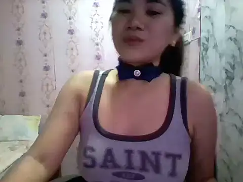 Snapshot of Rosette0516 chatting on 09-27-25, 01:38 Rosette0516 online show from 09-27-25, 01:38