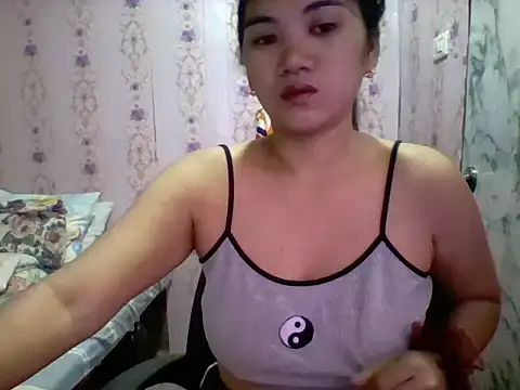 Snapshot of Rosette0516 chatting on 10-01-25, 12:27 Rosette0516 online show from 10-01-25, 12:27