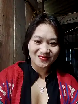 lusy-bae online show from 11-04-25, 12:32