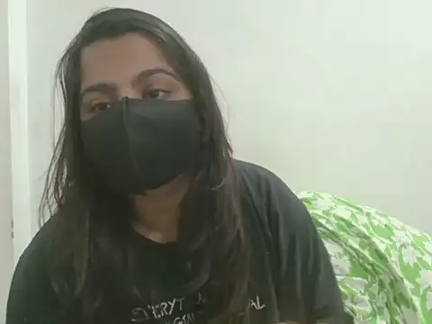 Snapshot of Vaani_Singha chatting on 02-02-26, 05:55 Vaani Singha online show from 02-02-26, 05:55