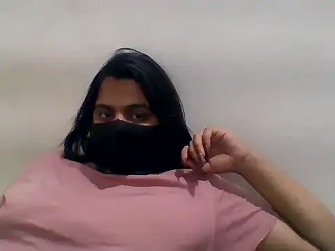 Snapshot of Vaani_Singha chatting on 04-11-26, 04:22 Vaani Singha online show from 04-11-26, 04:22