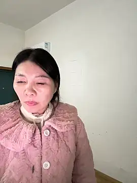 xiiuuff18 online show from 02-26-26, 04:11