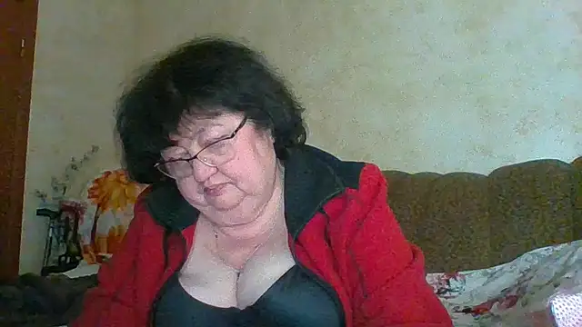 Snapshot of MilaSky5303 chatting on 02-06-26, 12:15 MilaSky5303 online show from 02-06-26, 12:15