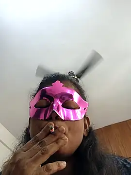 Snapshot of your_chandni04 chatting on 11-10-25, 07:40 your chandni04 online show from 11-10-25, 07:40