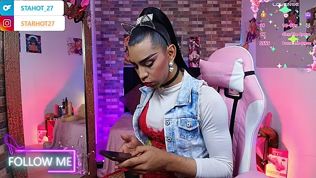 Starhott  online show from 10-04-25, 02:15