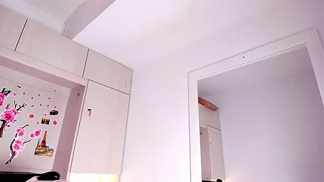 Stefannyevans  online show from 10-09-25, 12:47