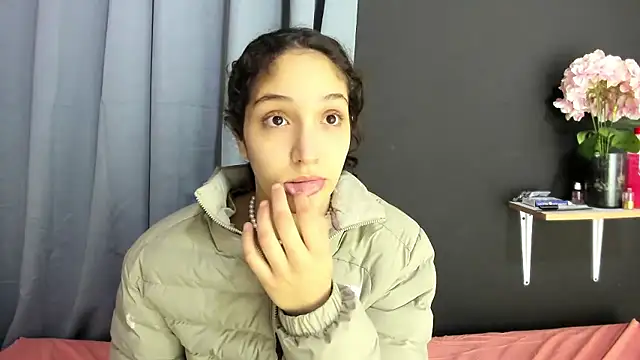 TeensNews18 online show from 11-03-25, 01:01