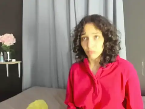 TeensNews18 online show from 11-26-25, 07:26