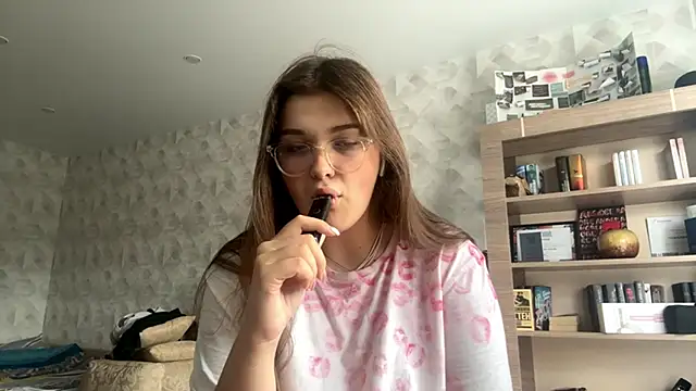 CarylWeatherholtz online show from 09-18-25, 12:40