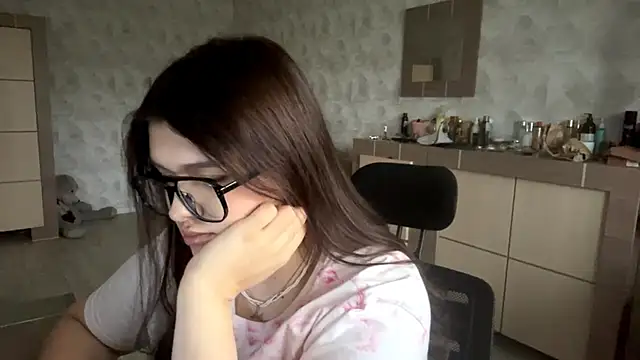 CarylWeatherholtz online show from 12-17-25, 12:33