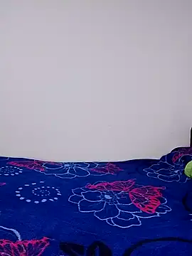 Banouti 23 online show from 11-18-25, 12:31