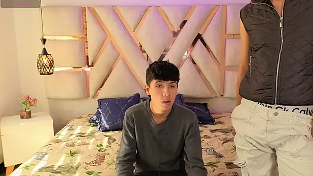 hoot boyss online show from 09-11-25, 07:36