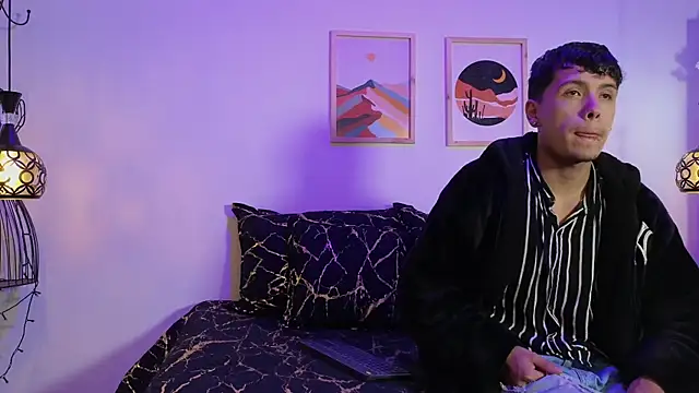 hoot boyss online show from 10-01-25, 03:34