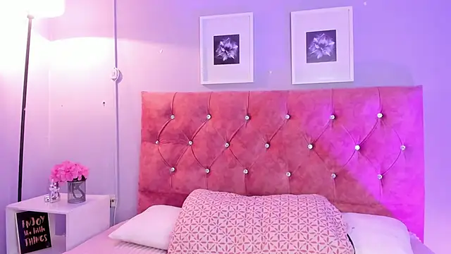 GabiHills online show from 02-21-26, 02:01