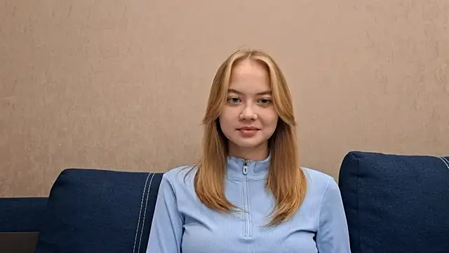 ALISALISAAS online show from 09-29-25, 04:12