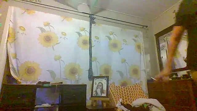 Bored Grandma online show from 09-18-25, 12:07