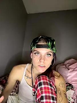 ittybittymeryssa online show from 11-17-25, 06:14