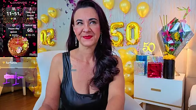 Snapshot of ScarleetJonson chatting on 02-04-26, 07:42 ScarleetJonson online show from 02-04-26, 07:42