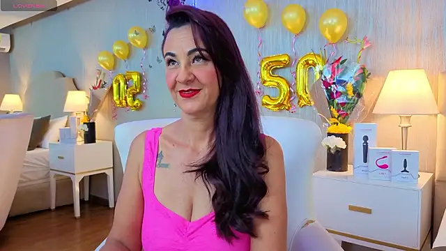 Snapshot of ScarleetJonson chatting on 02-07-26, 06:55 ScarleetJonson online show from 02-07-26, 06:55