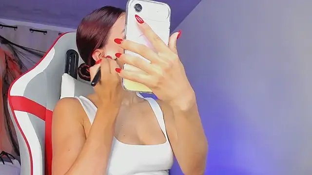 Selenafox 0 online show from 10-10-25, 01:59