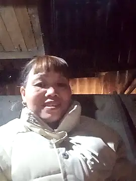  YooY  online show from 11-17-25, 02:50