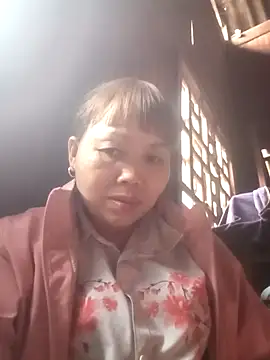  YooY  online show from 12-23-25, 01:47